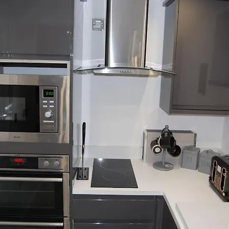 Self Contained In Burley, Leeds Apartment Leeds (West Yorkshire)